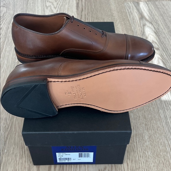 Allen Edmonds Classic Tan Leather Derbys